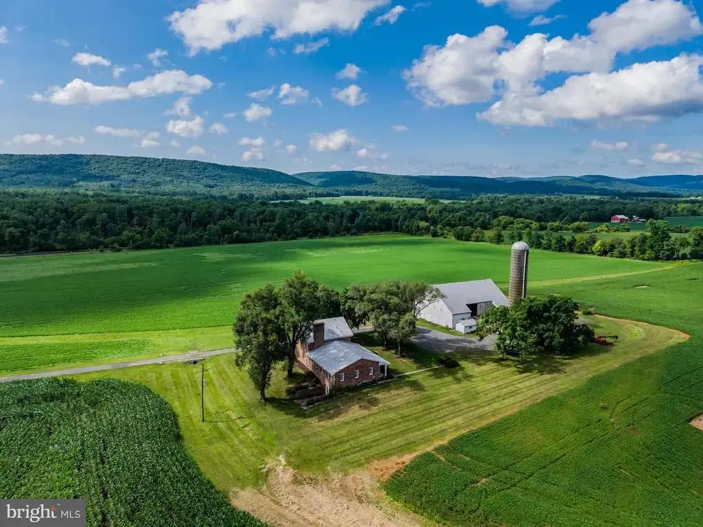 102 Encks Mill Rd, CARLISLE
