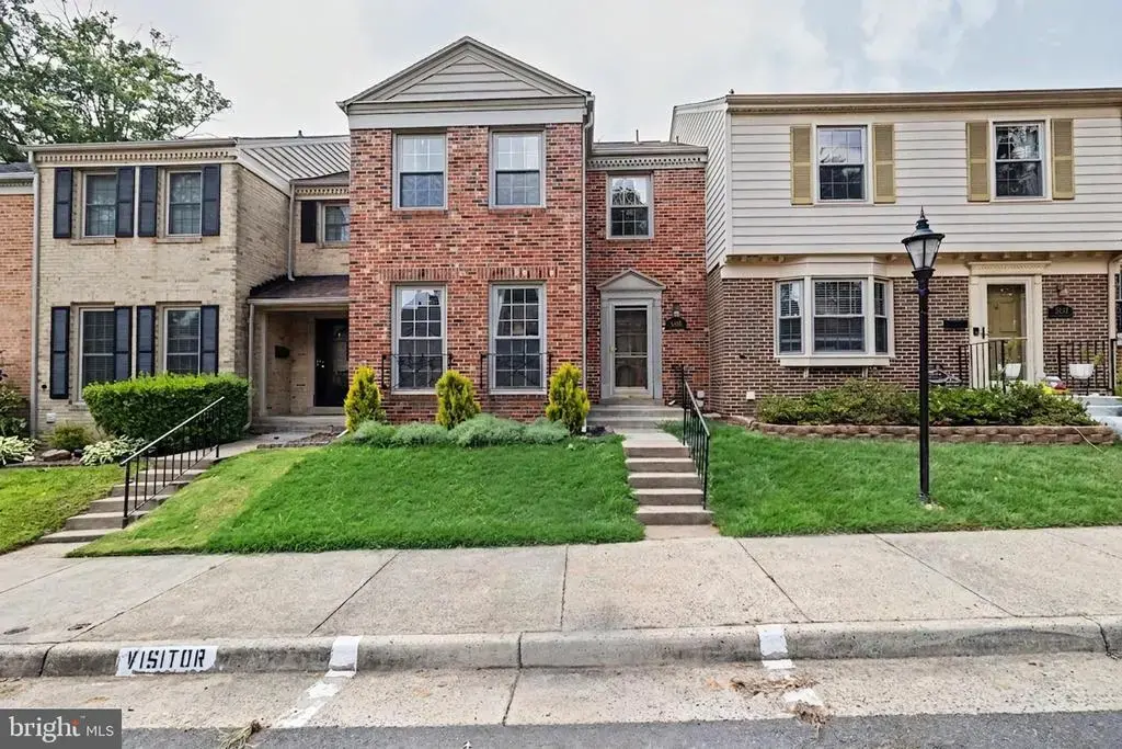 5426 Cabot Ridge Ct, FAIRFAX