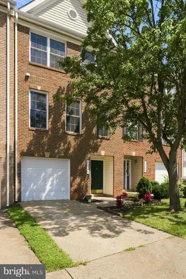 45556 Lake Haven Ter, Sterling