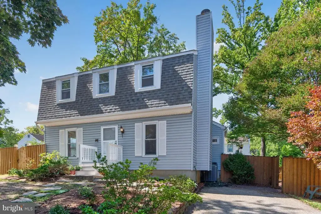1017 Hyde Park Dr, ANNAPOLIS