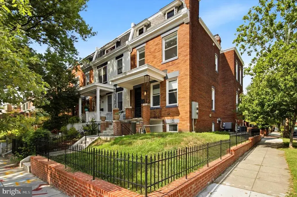 1724 2nd St Nw #2, WASHINGTON