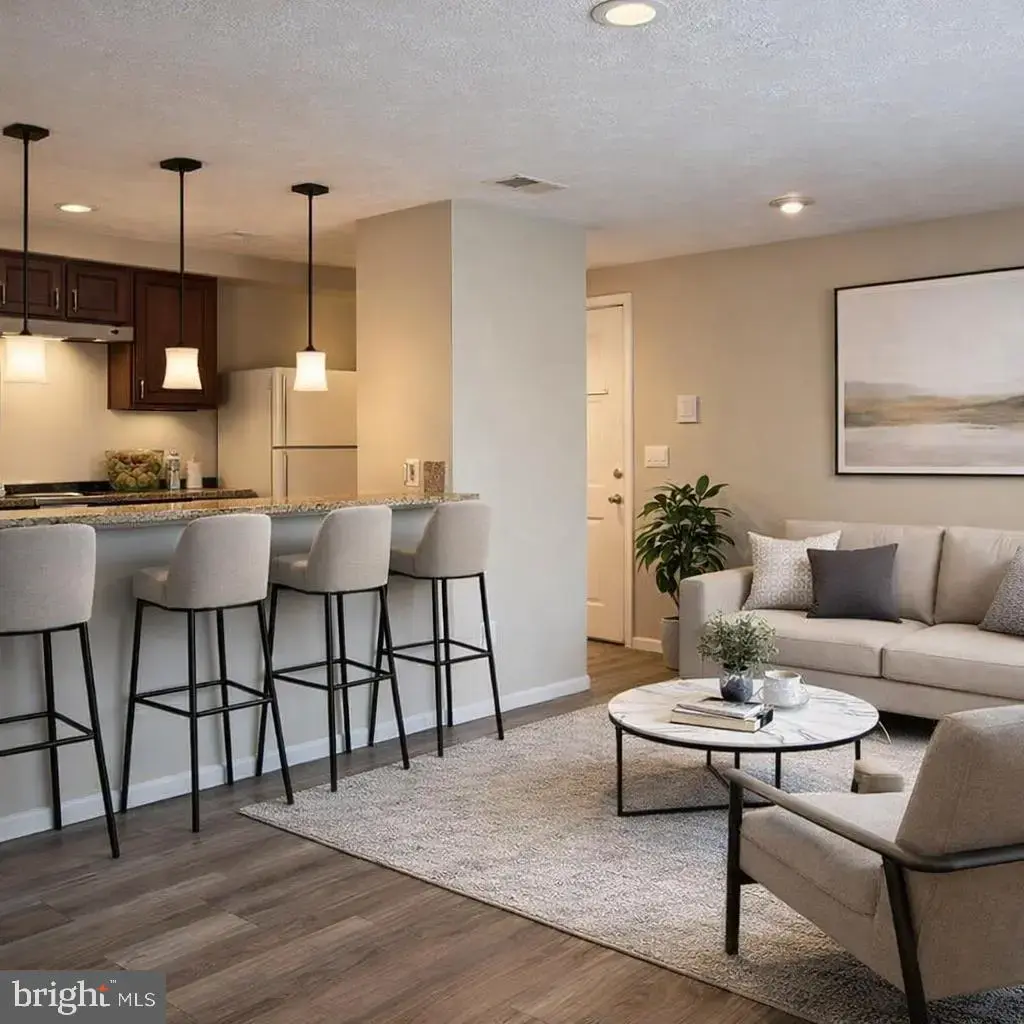 17060 Capri Ln #301, DUMFRIES