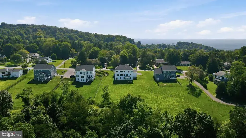 7026 Ridge Rd, FREDERICK
