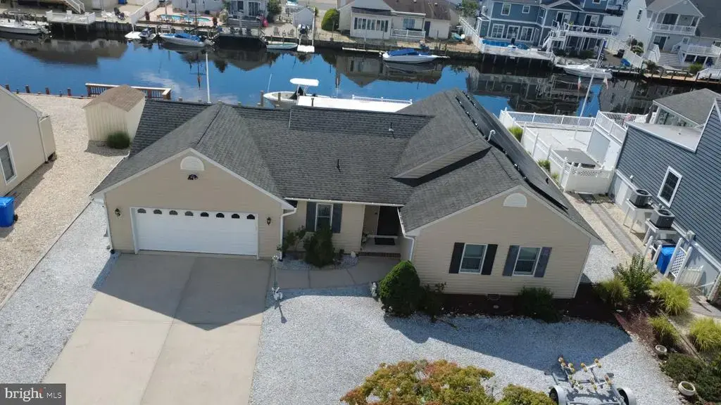 211 S William Cook Blvd, MANAHAWKIN