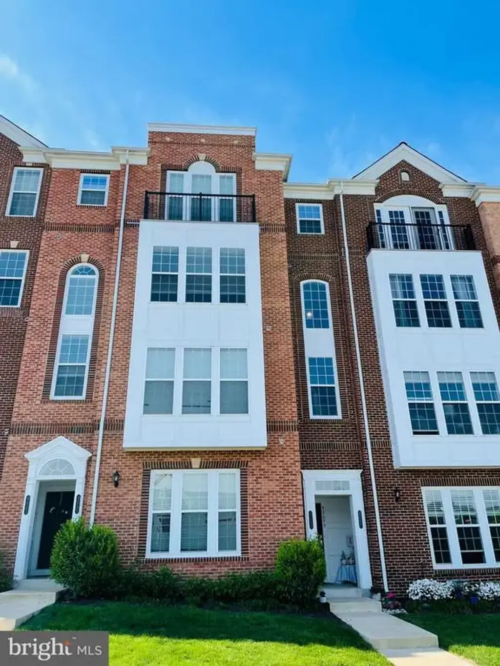 42699 Wardlaw Ter, ASHBURN