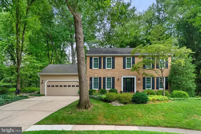 6089 Covington Rd, Columbia