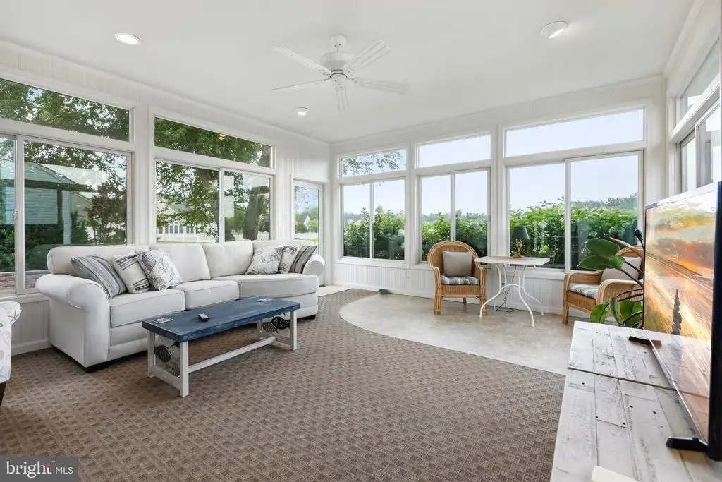 8 Wauwinet Ct, REHOBOTH BEACH