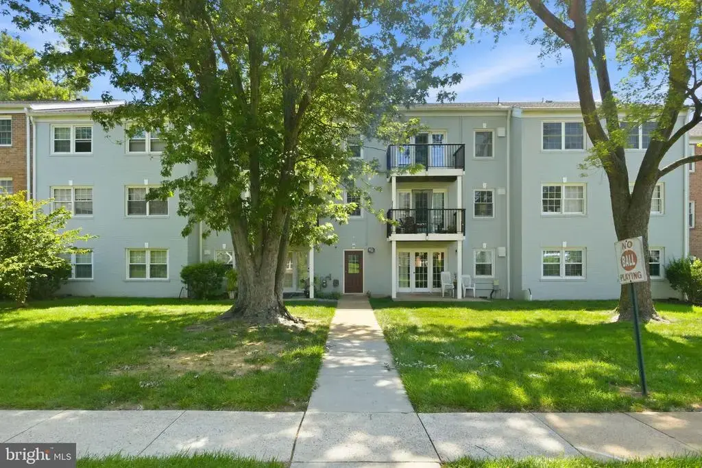9453 Fairfax Blvd #104, FAIRFAX