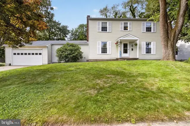 103 Meriden Dr, Newark