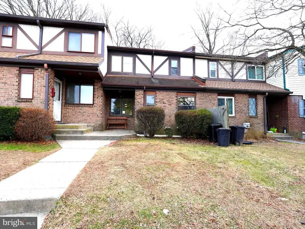 51 Hollybrooke Dr, LANGHORNE