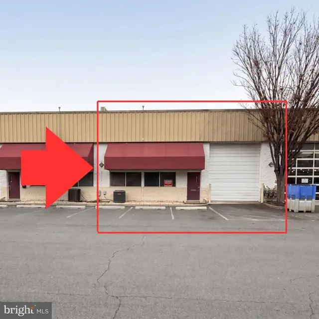 255 Sunset Park Dr #255, Herndon