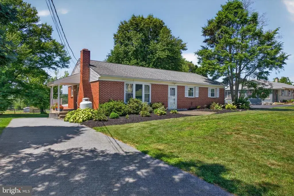 658 Green Ridge Drive Dr, MANHEIM