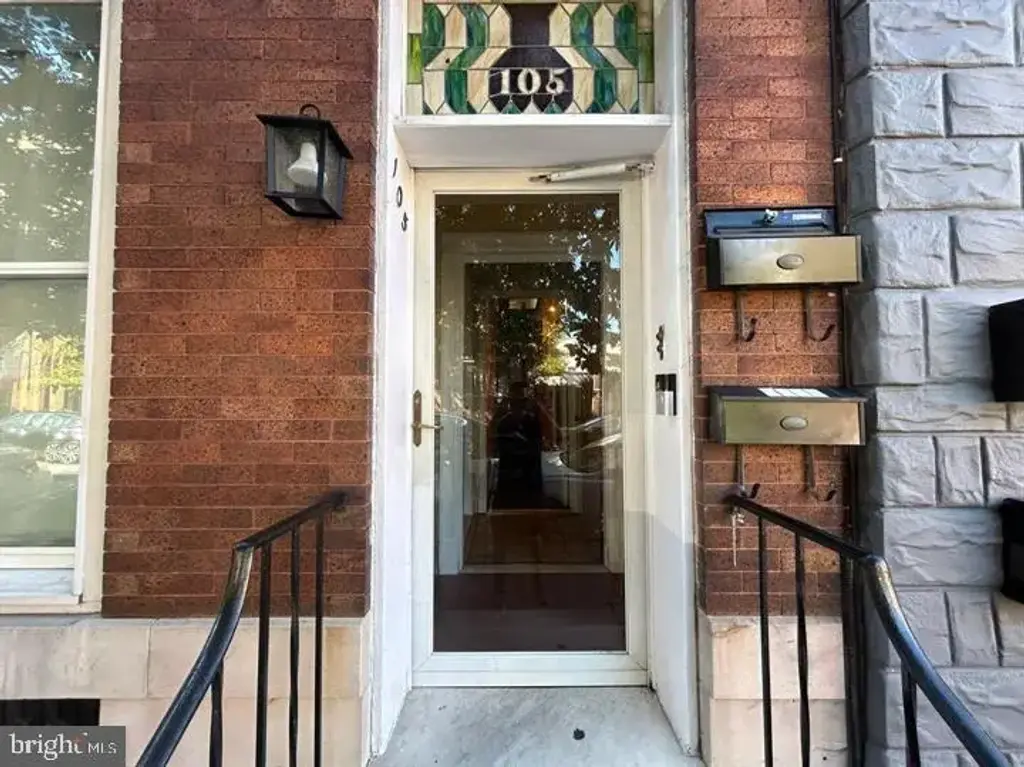 105 E West St #b, BALTIMORE
