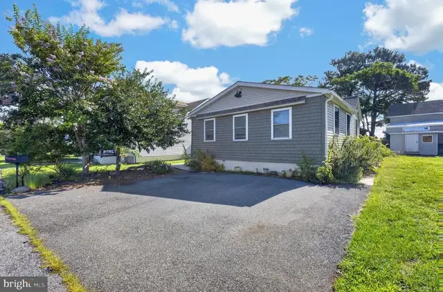 104 N Bay Dr, Dover