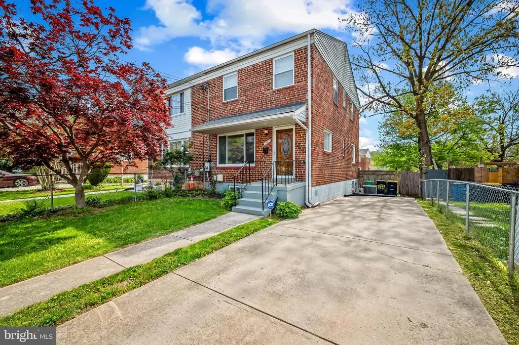 7409 25th Ave, ADELPHI