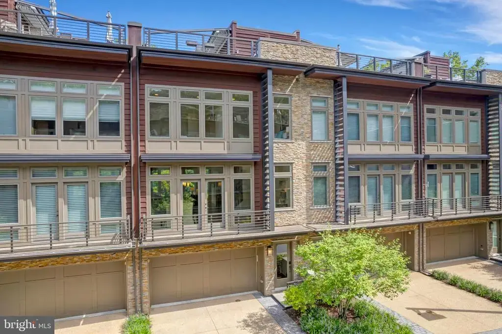 5132 Willet Bridge Rd, BETHESDA