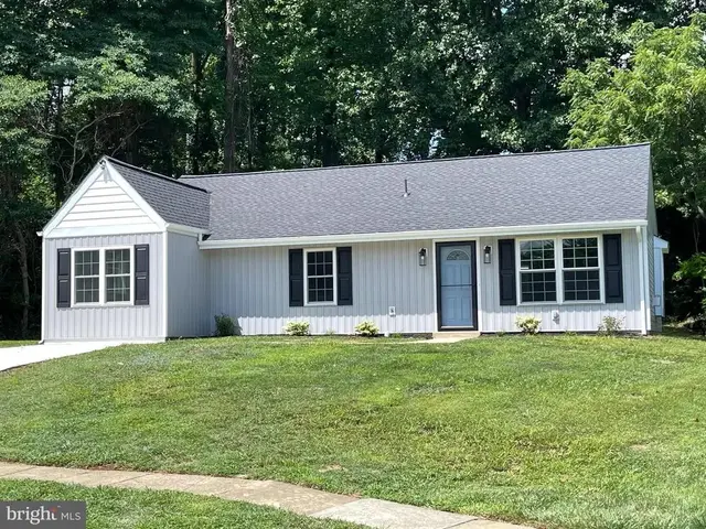 7 Theodora Ct, Wilmington