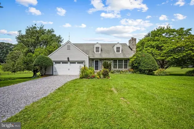 16136 Ed Warfield Rd, Woodbine