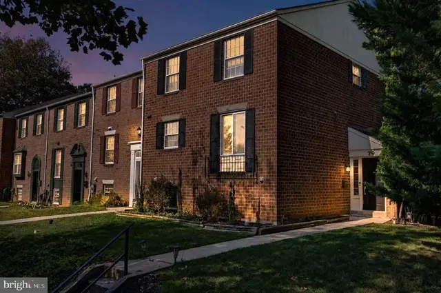 79 Blondell Ct, Lutherville Timonium