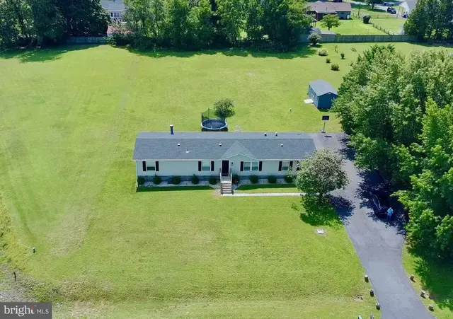 266 Fernwood Dr, Harrington