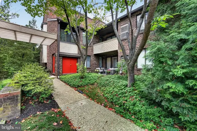 710 Mountainview Dr #710, Chesterbrook
