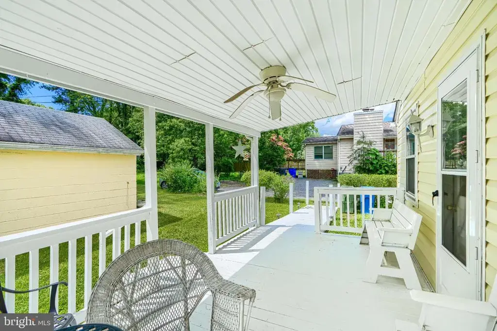 206 Oak St, EDGEWOOD