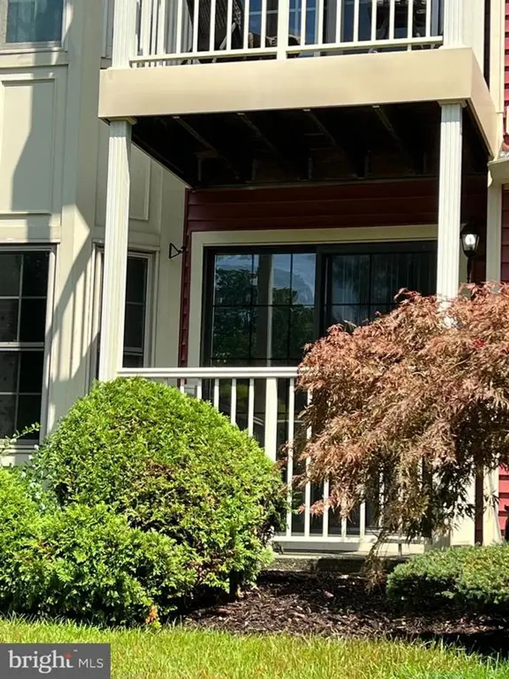 68 Crosspointe Dr, EAST BRUNSWICK