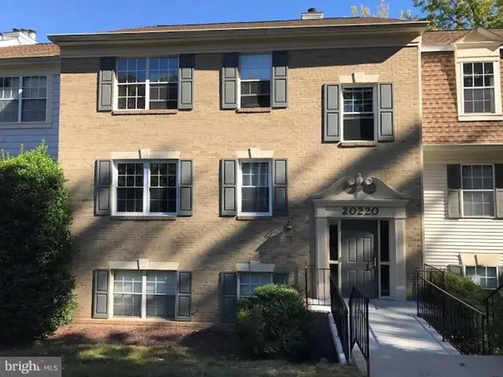 20220 Shipley Ter #302, GERMANTOWN