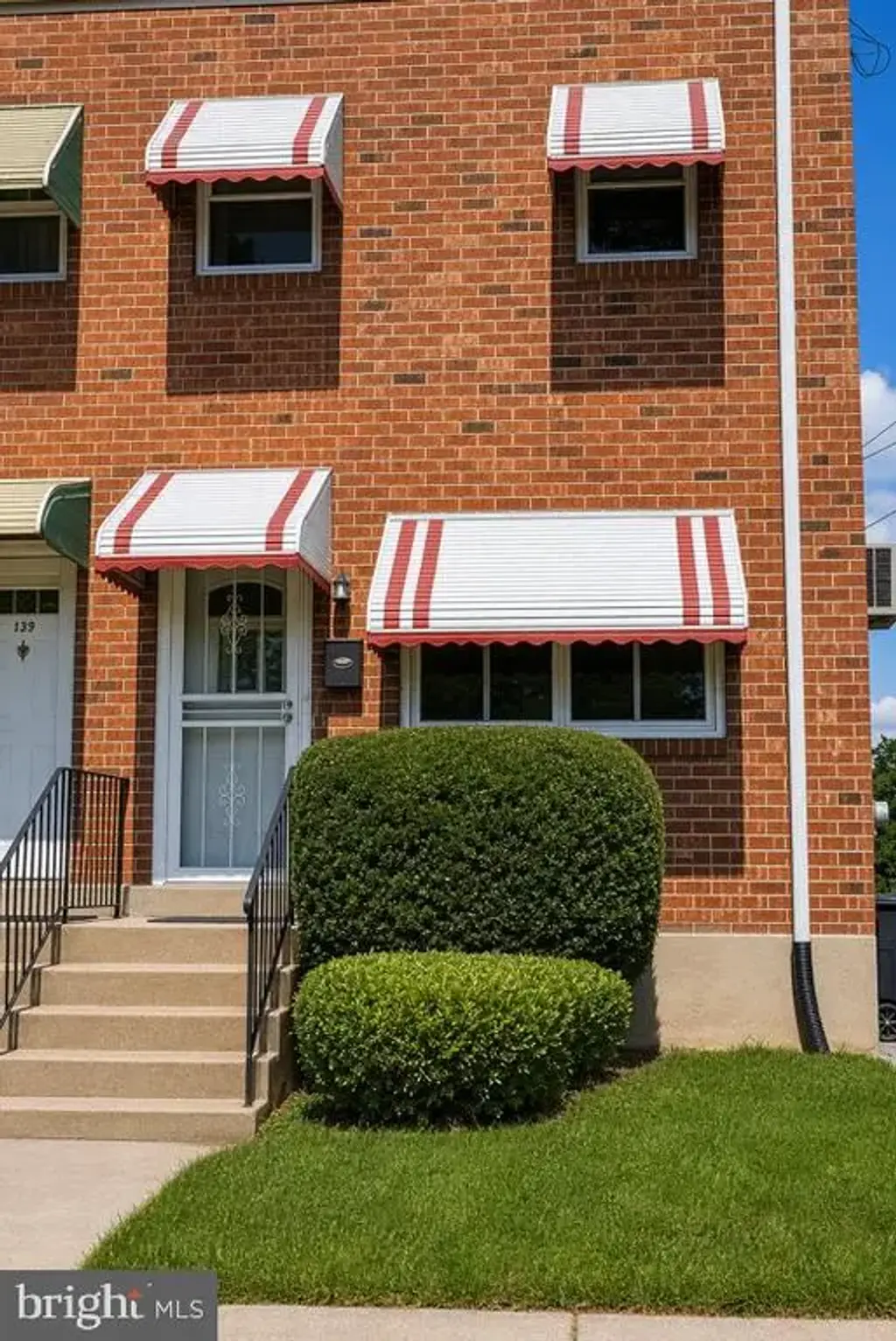 409 Jackson Ave, DARBY