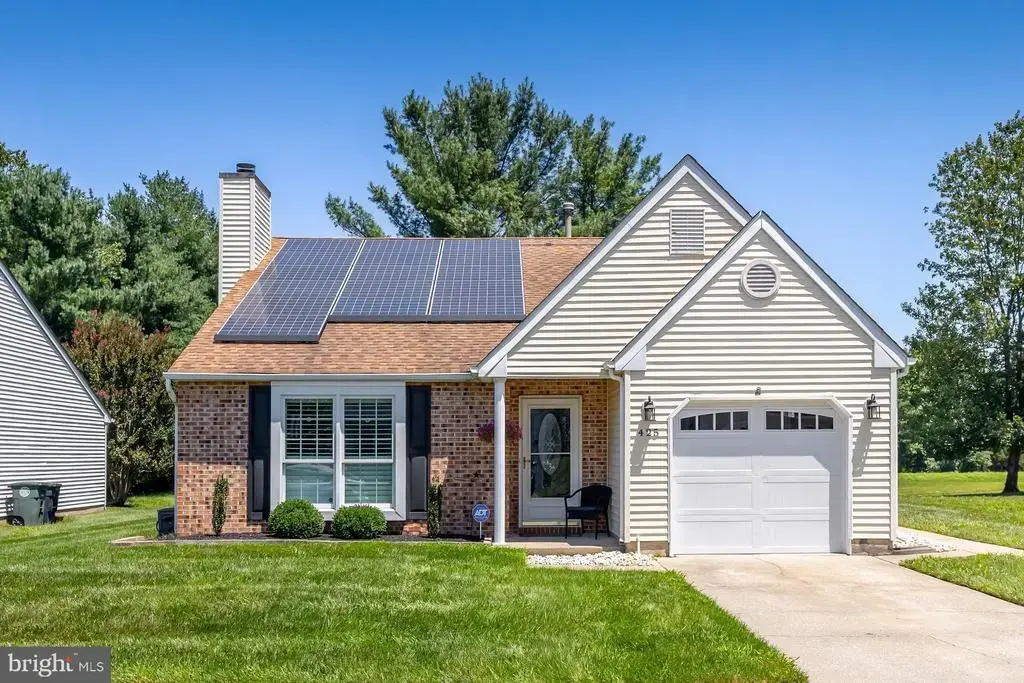 425 Trinidad Blvd, WILLIAMSTOWN