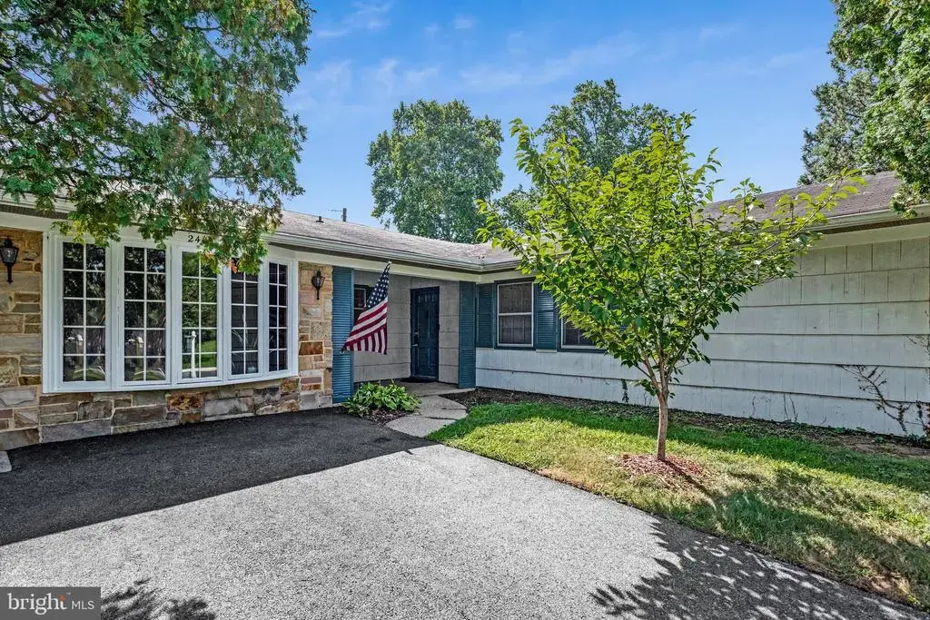 2405 Kelsey Ln, BOWIE