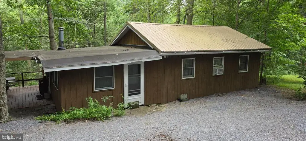 22760 Loop Rd, DOYLESBURG