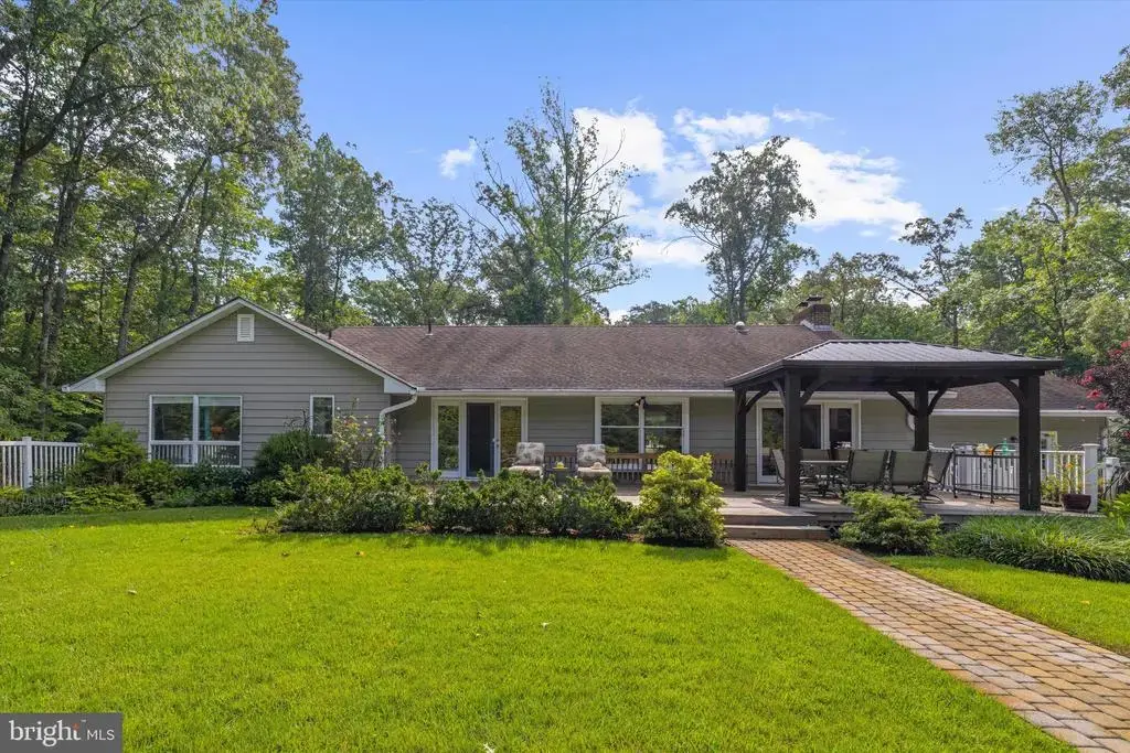 668 Santa Maria Ln, DAVIDSONVILLE