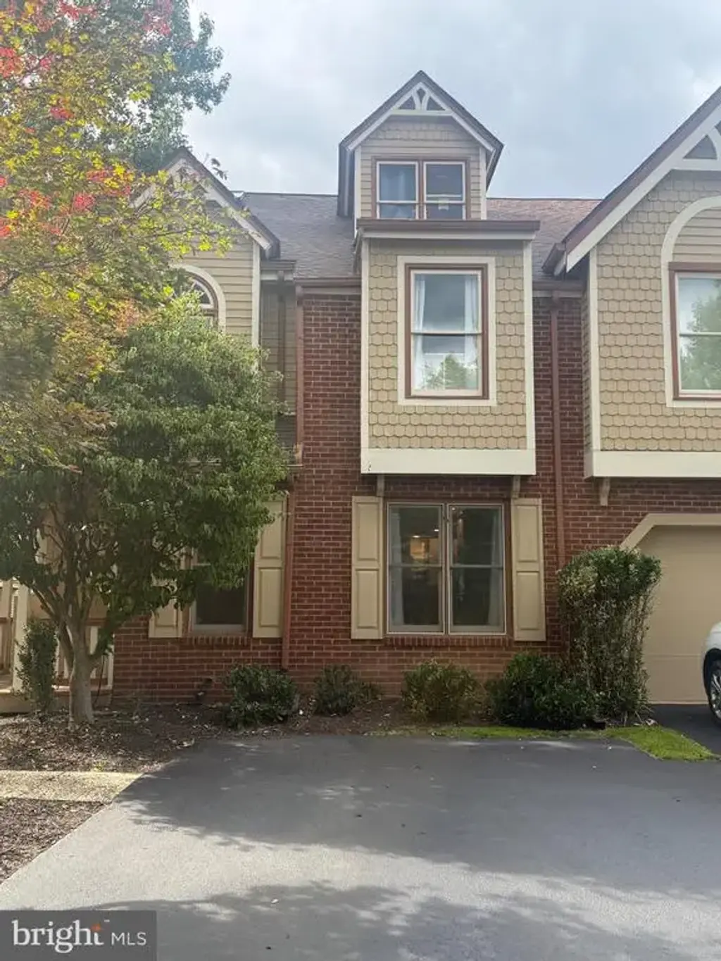 27 Main St, CHESTERBROOK