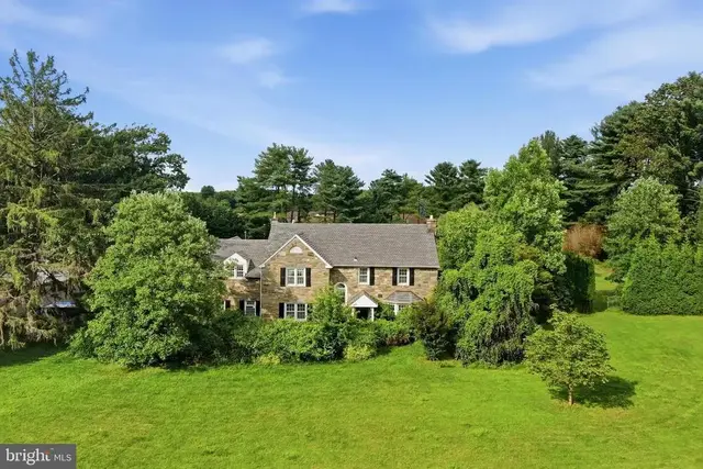 1801 County Line Rd, Huntingdon Valley