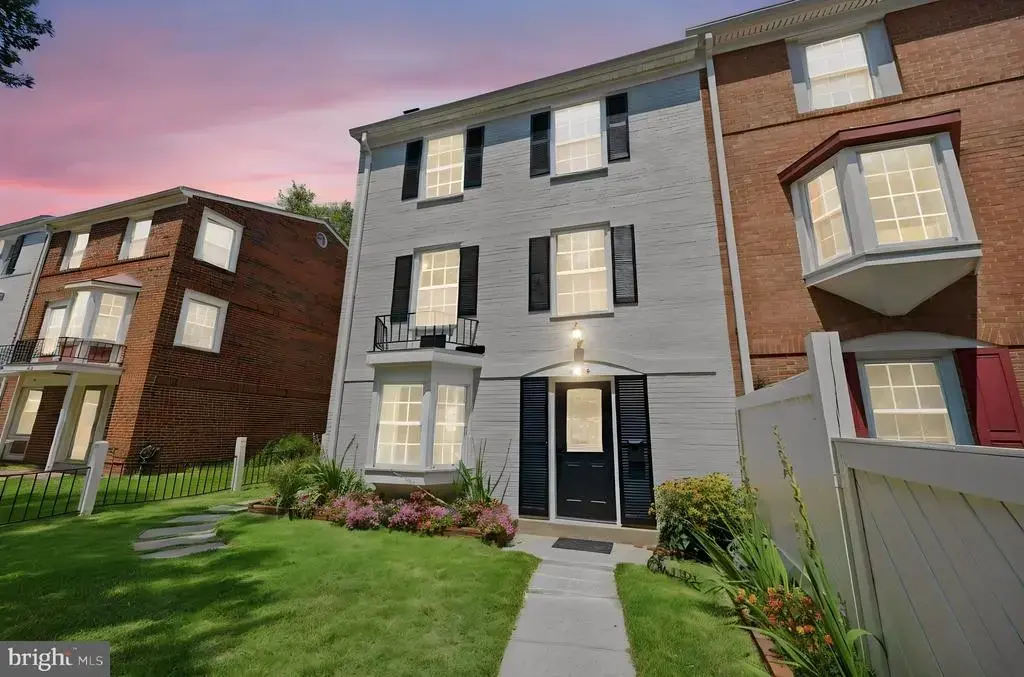 4314 Gramercy Cir, ALEXANDRIA