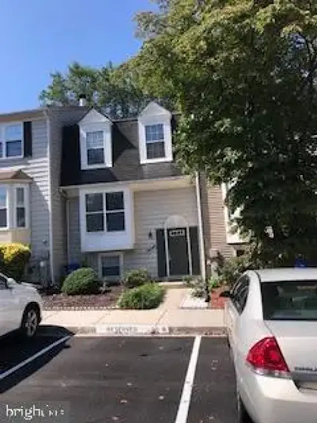 14548 London Ln, Bowie
