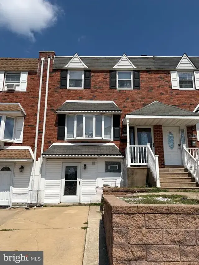 12626 Chilton Rd, Philadelphia