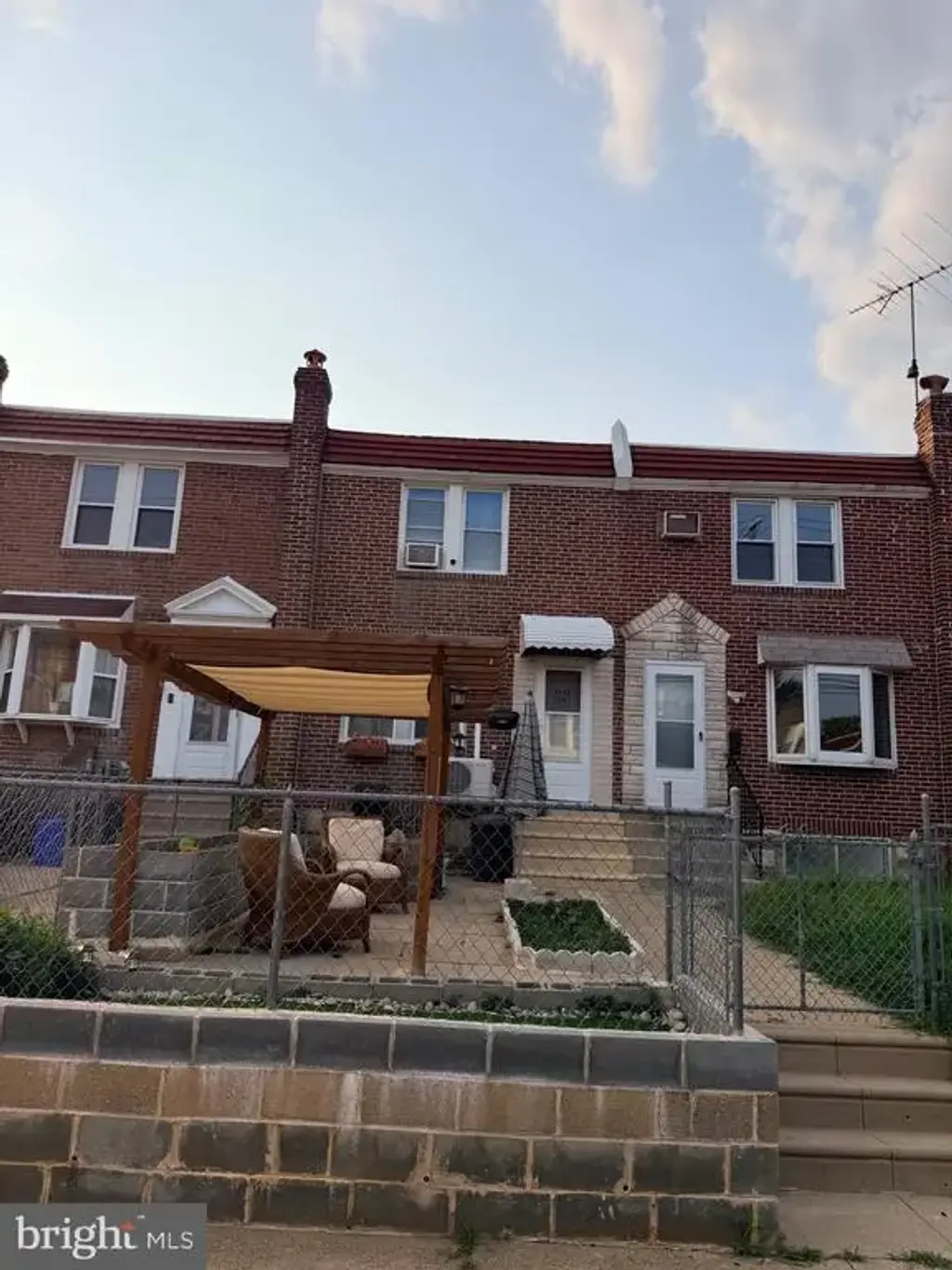 6118 Walker St, PHILADELPHIA
