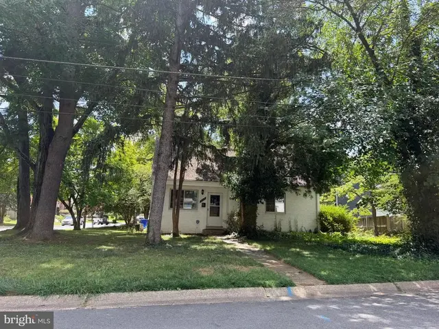 6000 Sonoma Rd, Bethesda