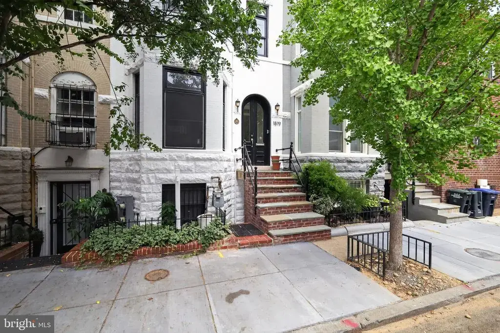1819 Riggs Pl Nw, WASHINGTON