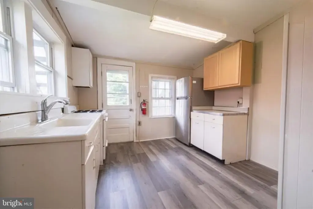 23 Pine St #a, MOUNT HOLLY