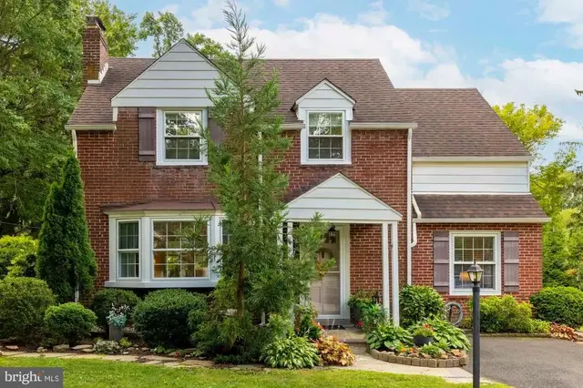 21 Chelfield Rd, Glenside