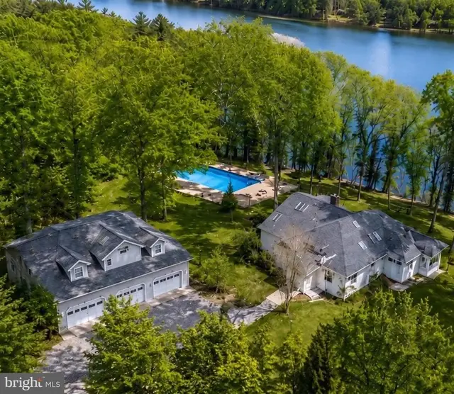 2237 Garrity Rd, Saint Leonard