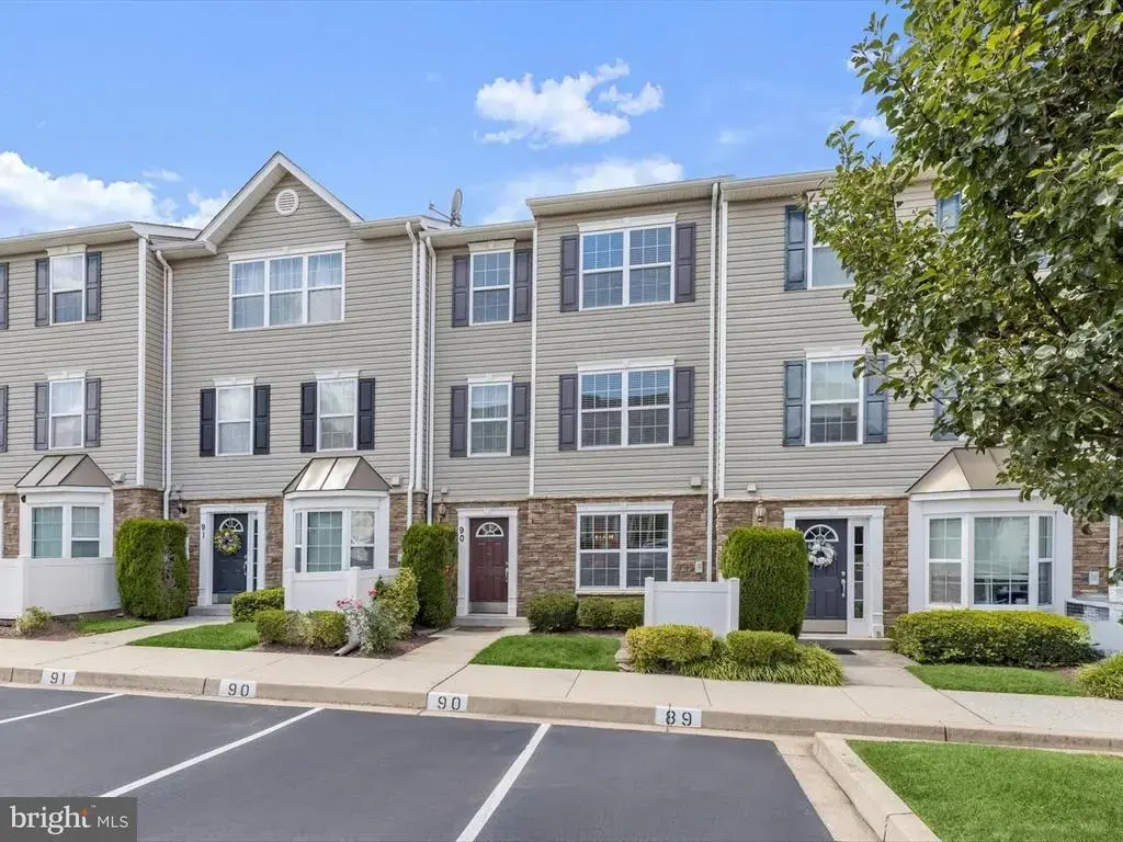 1909 Lennox Dr #90, ELDERSBURG
