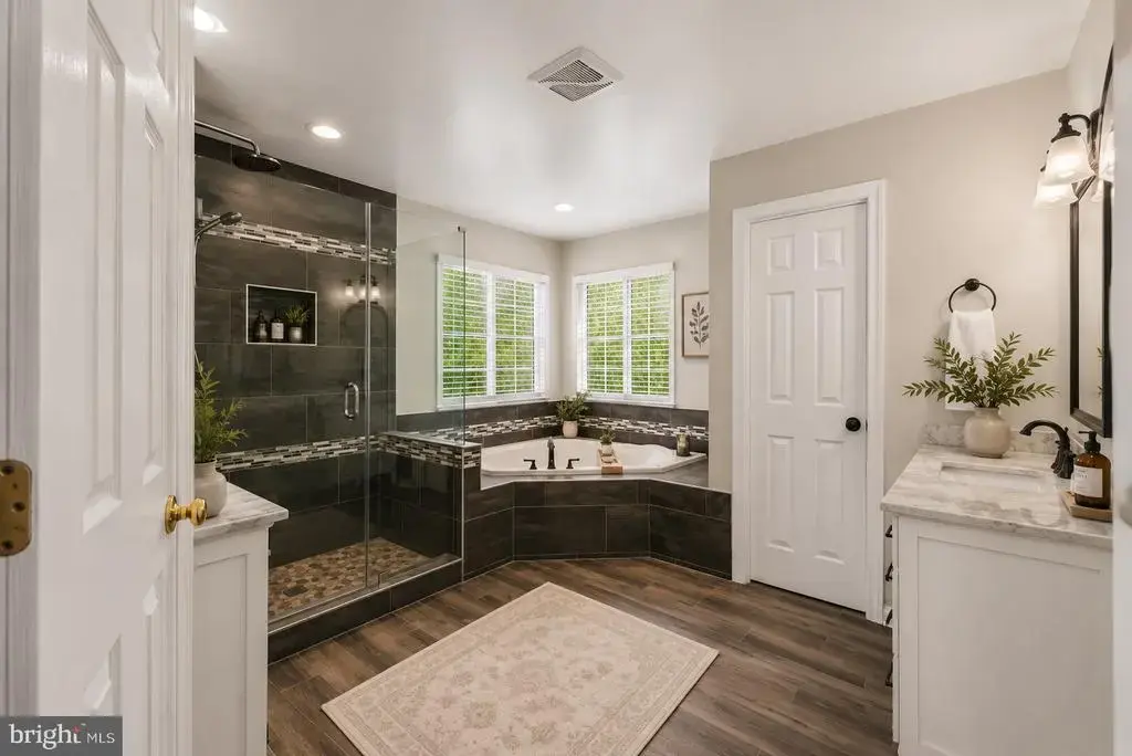 59 Twin Hill Ln, STAFFORD