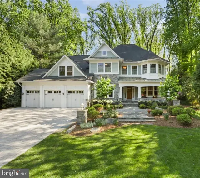 1889 Virginia Ave, Mclean