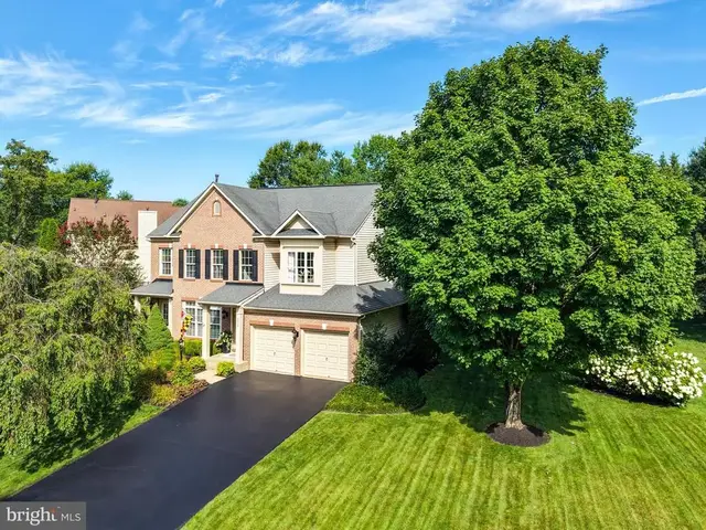 4058 Sand Trap Ct, Mount Airy