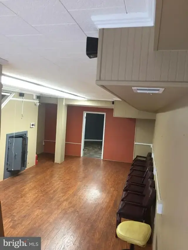 541 Poplar St #suite 100, Cambridge