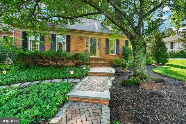 213 Greenock, Wilmington